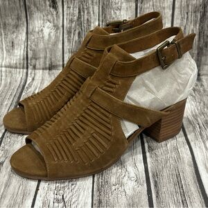 Bella Vita Women's Finley Block Heeled Leather Sandal Size 7.5 M $110 Retail